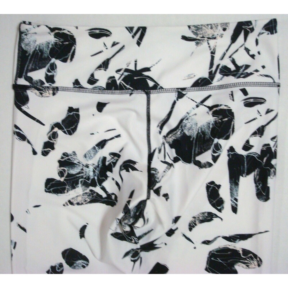 Body Language Activewear Leggings Saks USA White Black L Yoga Pilates Gym Flower - Picture 3 of 4